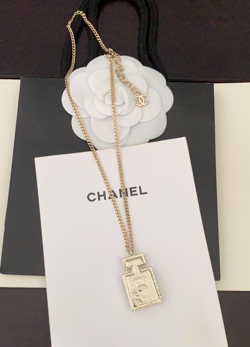 Chanel Necklaces